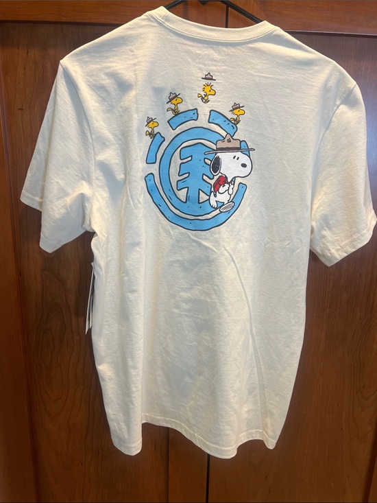 Peanuts Other - Peanuts Element Cream Tee with Light Blue Logo Small NWT
